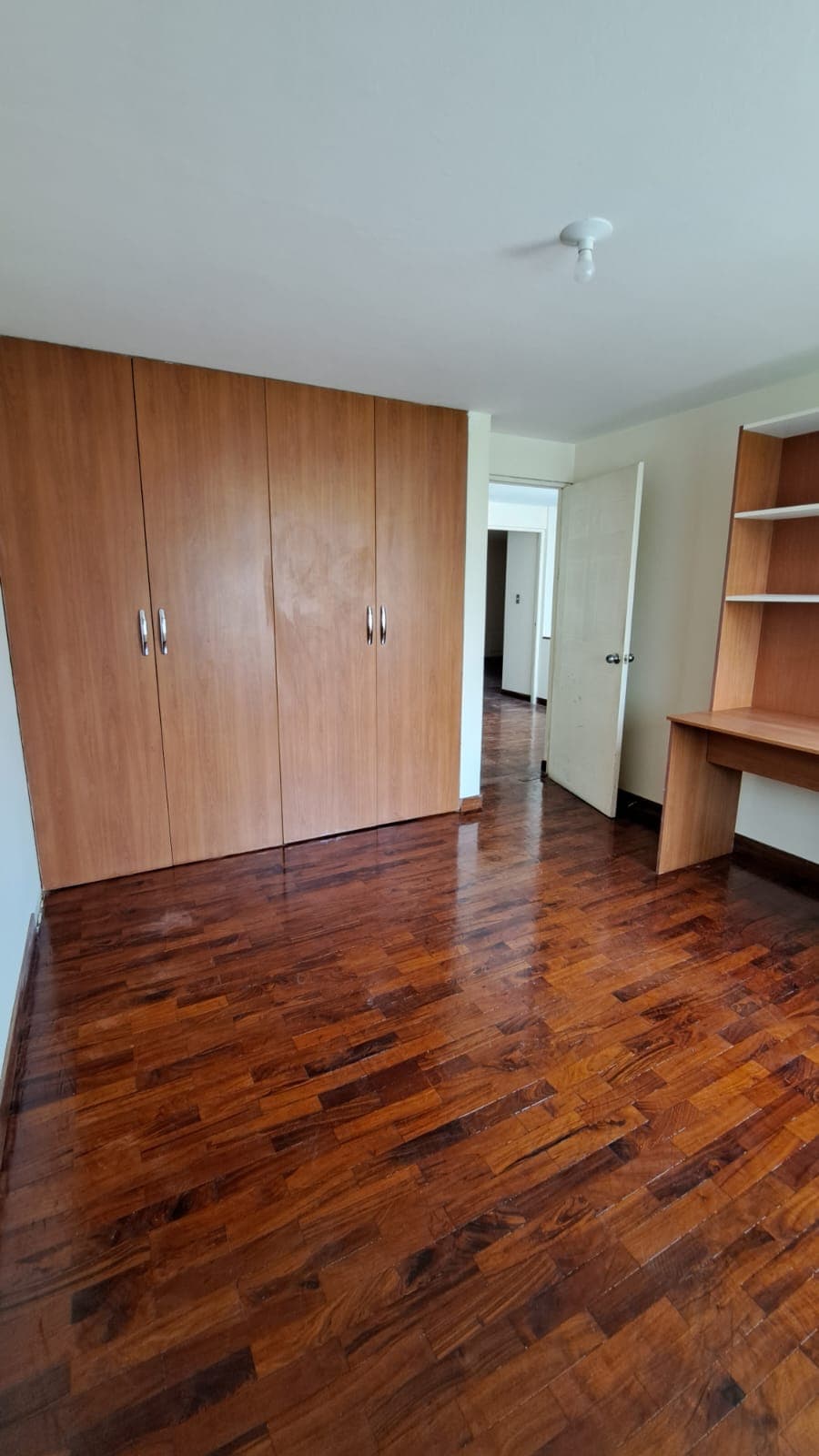 VENDO DUPLEX EN SURQUILLO - A UN PASO DE SAN ISIDRO — foto 7