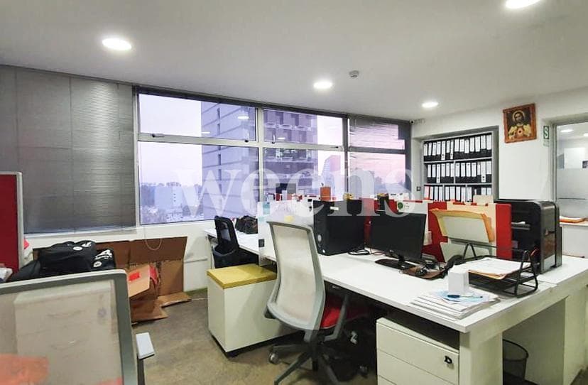 WEENS VENDE OFICINA EN SAN ISIDRO . MUY BUENA UBICACIÓN Y DISTRIBUCIÓN — foto 7