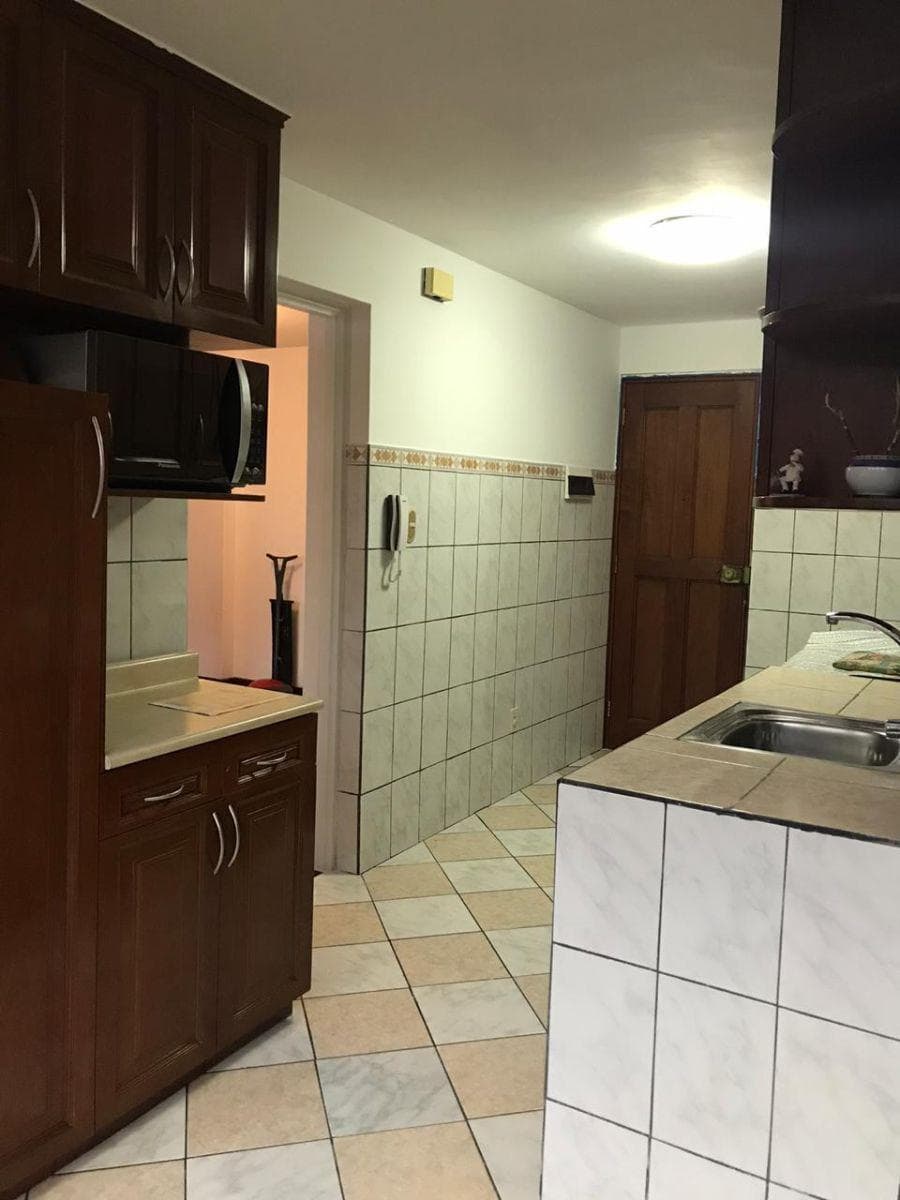 Excelente ubicación - límite con San Isidro - cerca Av. Aramburú / JV /922049556 — foto 6