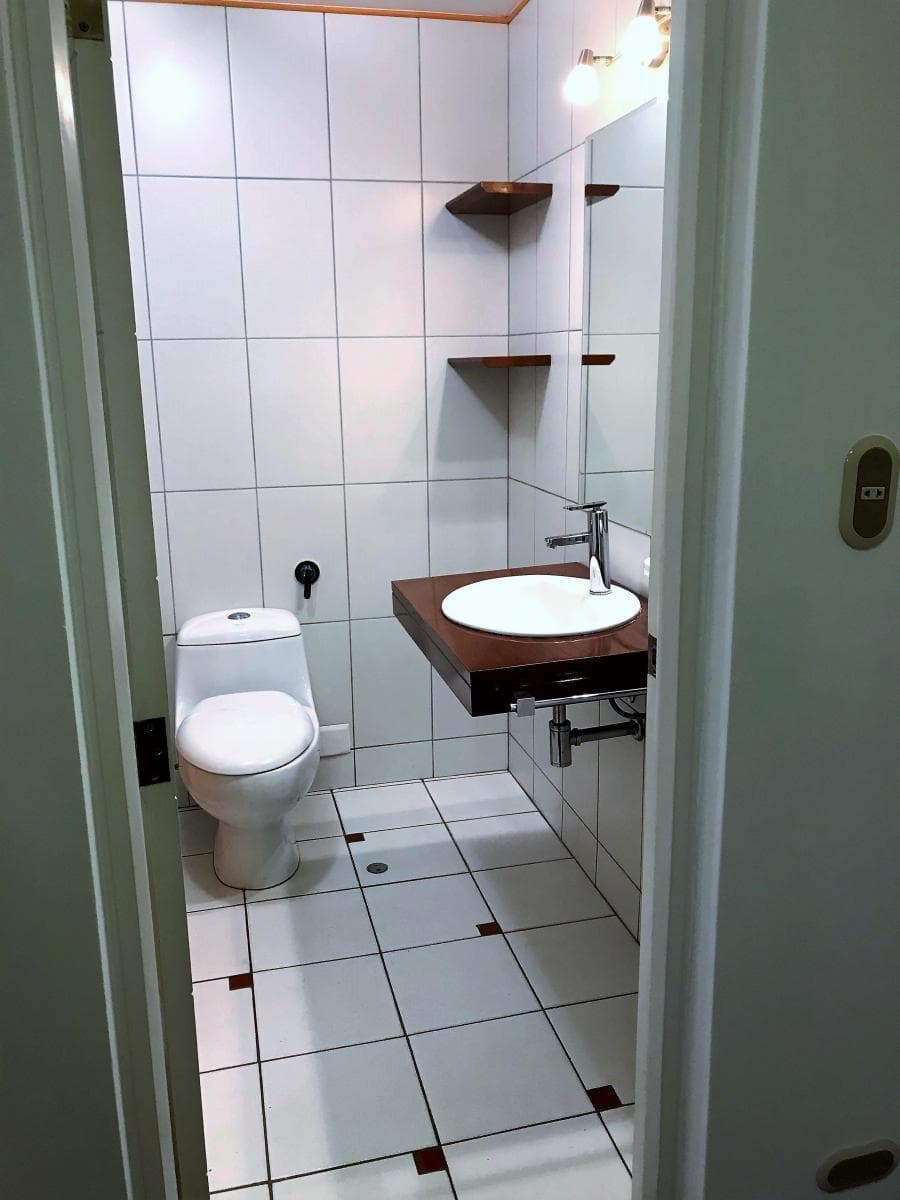 Excelente ubicación - límite con San Isidro - cerca Av. Aramburú / JV /922049556 — foto 4