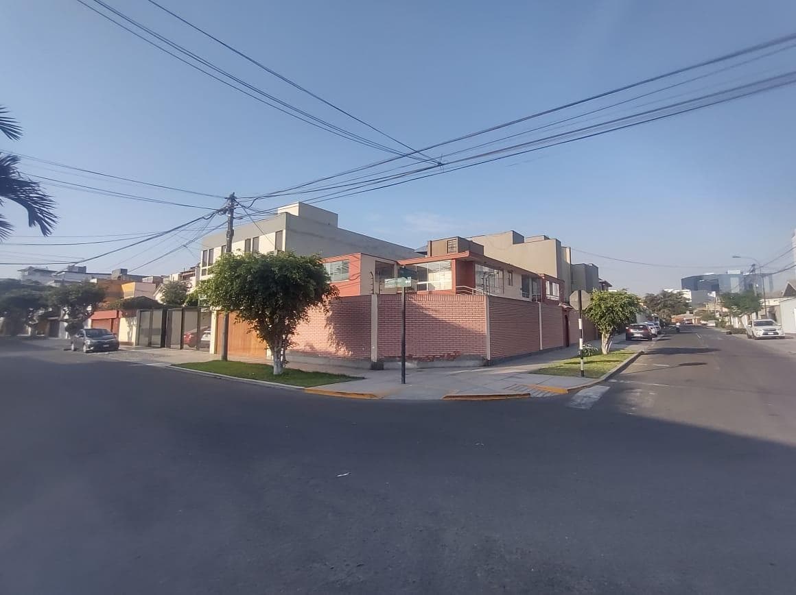 Se vende terreno residencial en Urb. Neptuno, Surco — foto 1