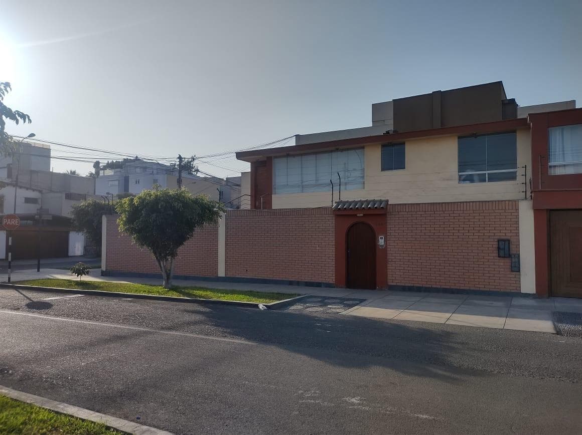 Se vende terreno residencial en Urb. Neptuno, Surco — foto 2