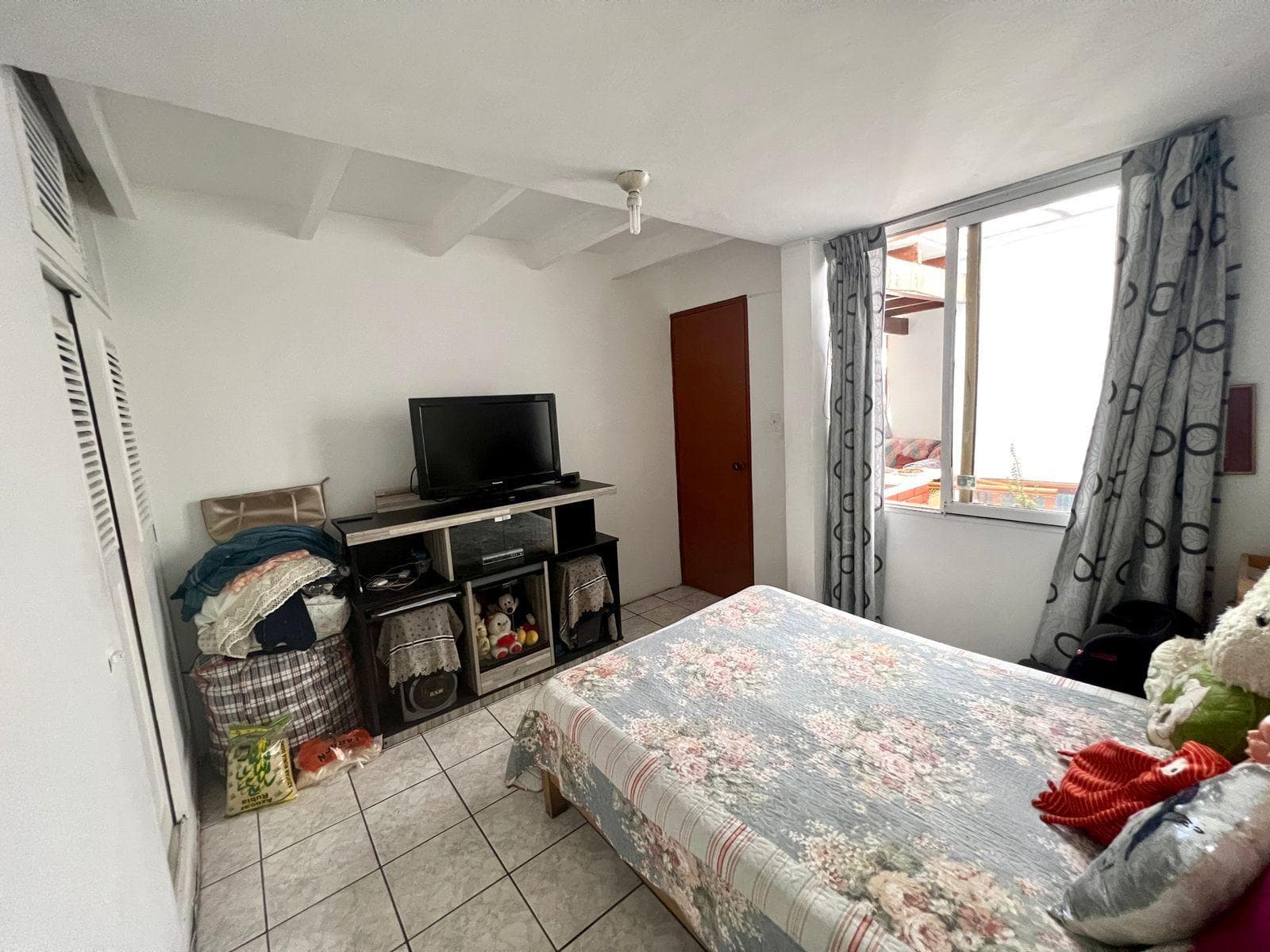 AMPLIA CASA EN VENTA EN LA MOLINA — foto 9