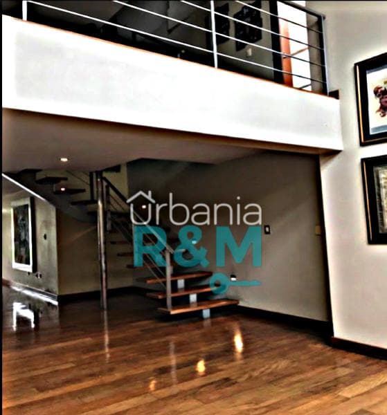BAJO DE PRECIO¡¡¡ REMATO EXCLUSIVA CASA - SE ESCUCHAN OFERTAS¡¡¡ — foto 3