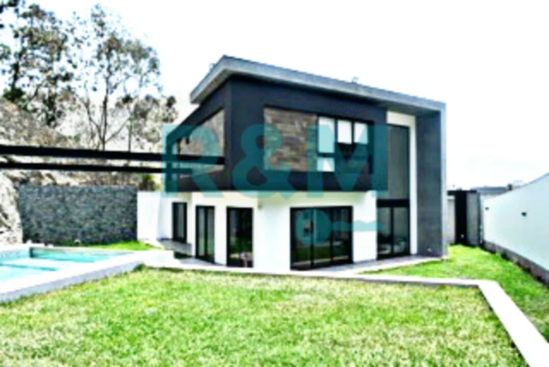 SE VENDE EXCLUSIVA CASA EN LA PLANICIE - OFERTE¡¡¡ — foto 2