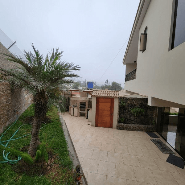 Casa en EL SOL DE LA MOLINA — foto 2