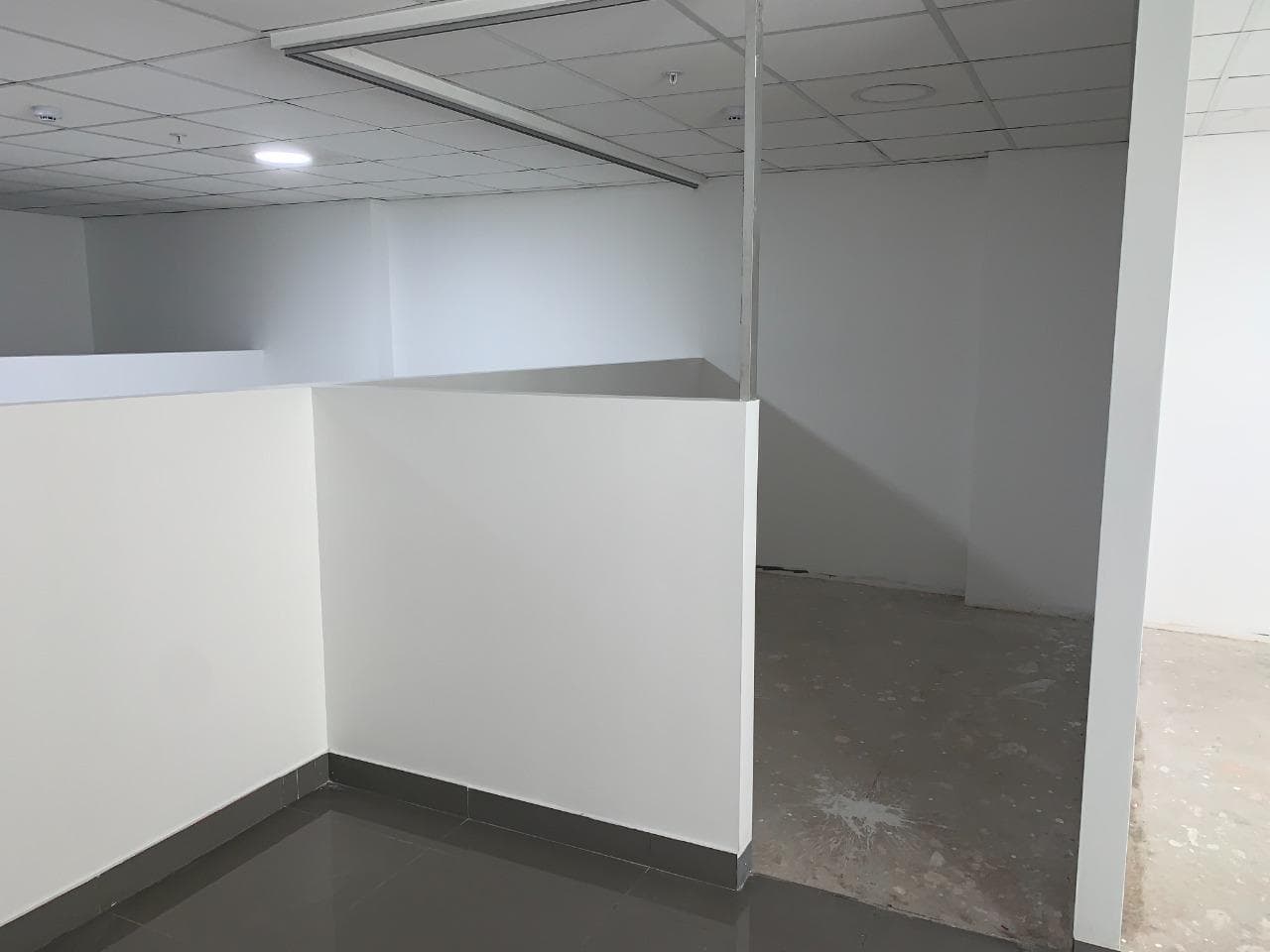 Excelente Oficinas empresariales — foto 14