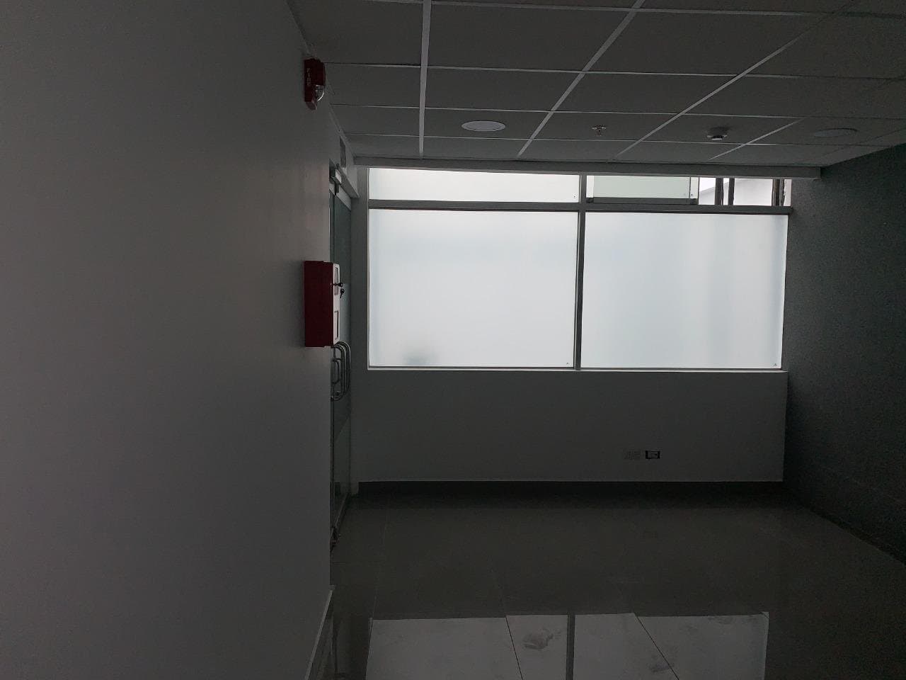 Excelente Oficinas empresariales — foto 12