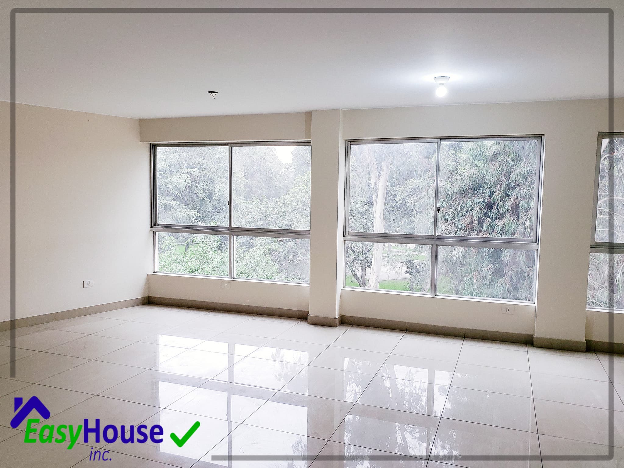 Venta de Departamento Tríplex en Santiago De Surco — foto 1