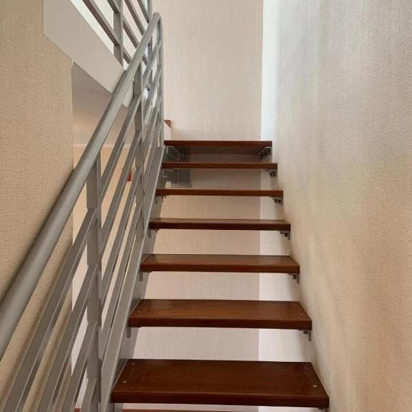 DPLEX PENTHOUSE EN SURCO CON POSIBILIDAD DE IMPLEMENTAR UN TERCER PISO — foto 2