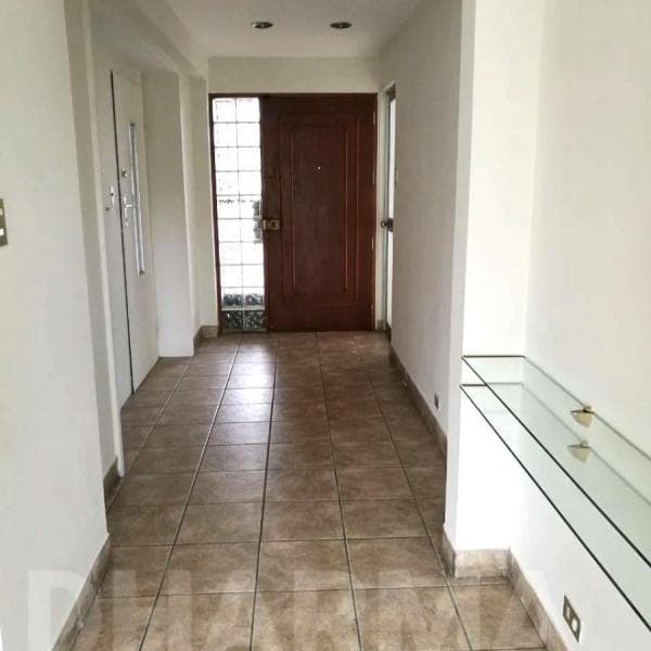 Tu Nuevo Hogar  m en Av Pardo   Cocheras — foto 1