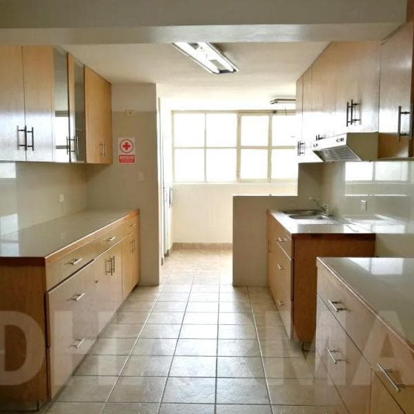 Tu Nuevo Hogar  m en Av Pardo   Cocheras — foto 2