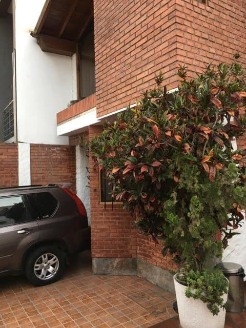 BAJO DE PRECIO!! Venta de Casa con licencia comercial en La Molina — foto 1