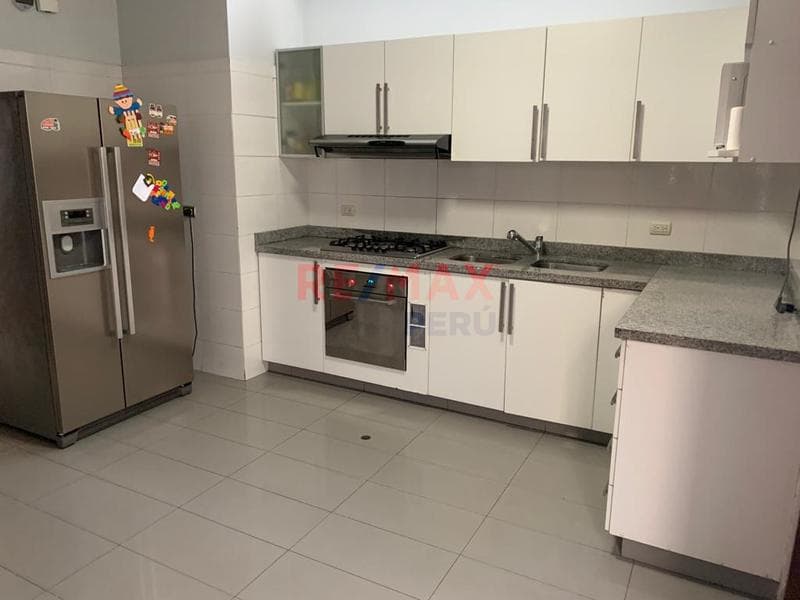 Bella casa de 5 dorm. Con piscina. Conjunto cerrado — foto 10