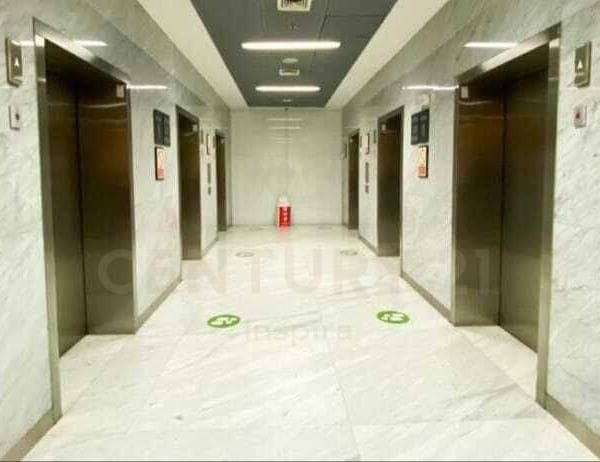 ¡GRAN OPORTUNIDAD! VENTA DE OFICINA EN CASCO EN LA MEJOR ZONA DE LA MOLINA — foto 7