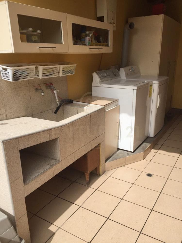 OPORTUNIDAD CASA EN VENTA LA MOLINA — foto 14