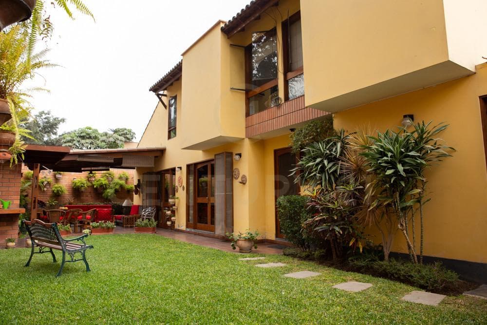 OPORTUNIDAD CASA EN VENTA LA MOLINA — foto 2