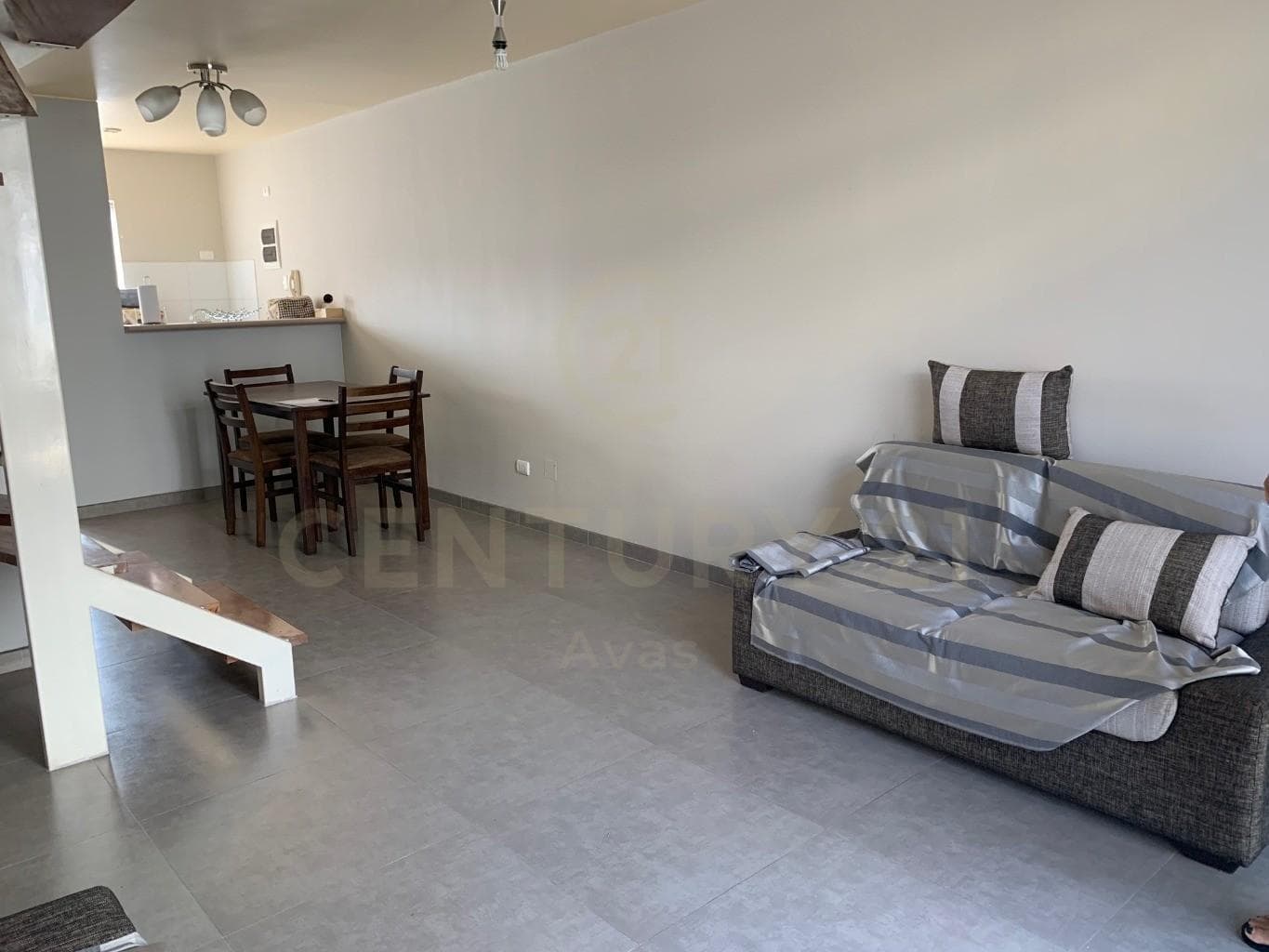 OPORTUNIDAD UNICA TRIPLEX EN VENTA MIRAFLORES — foto 1