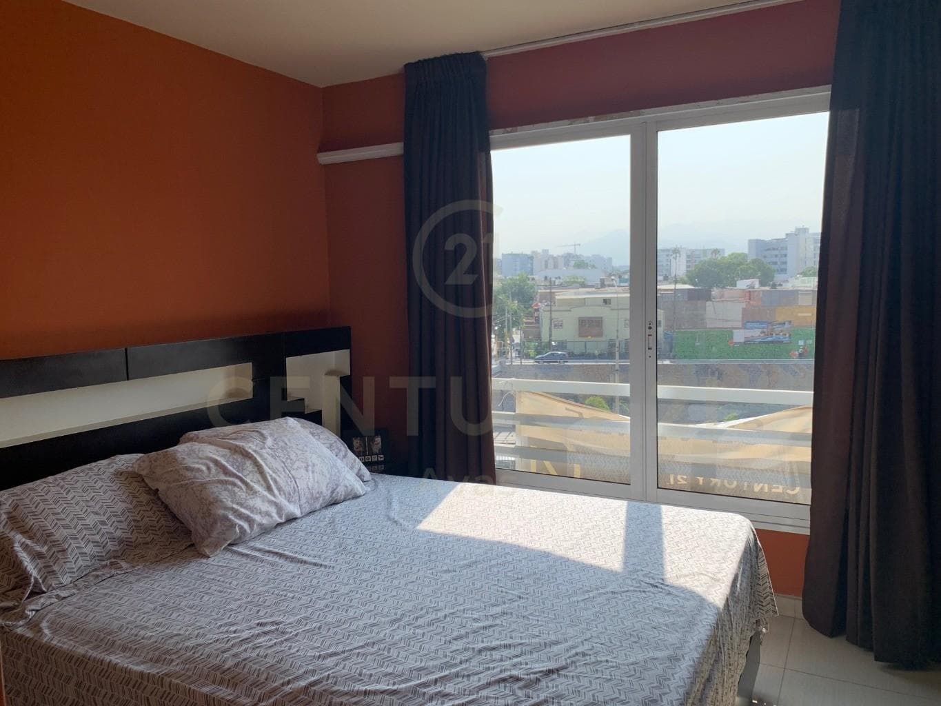 OPORTUNIDAD UNICA TRIPLEX EN VENTA MIRAFLORES — foto 7