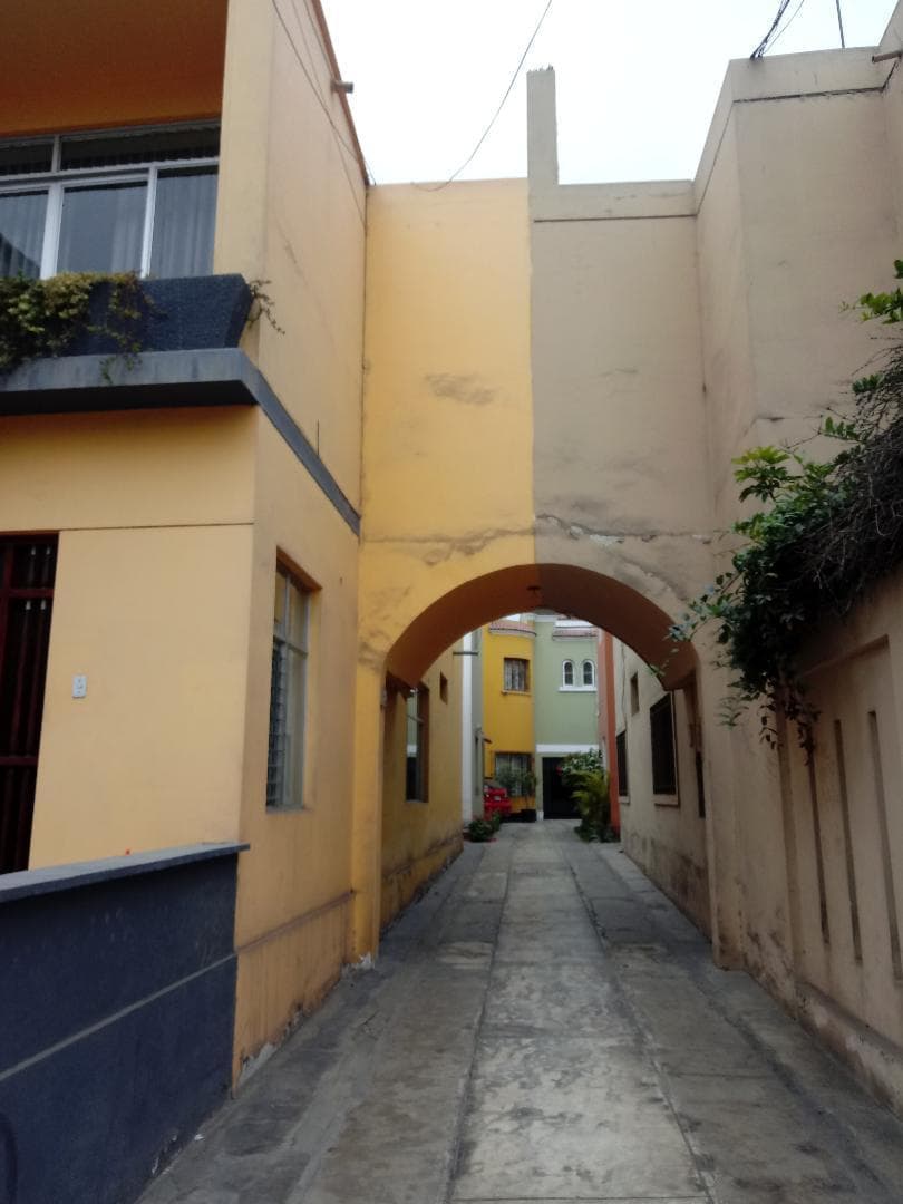 Remato casa en Miraflores — foto 3