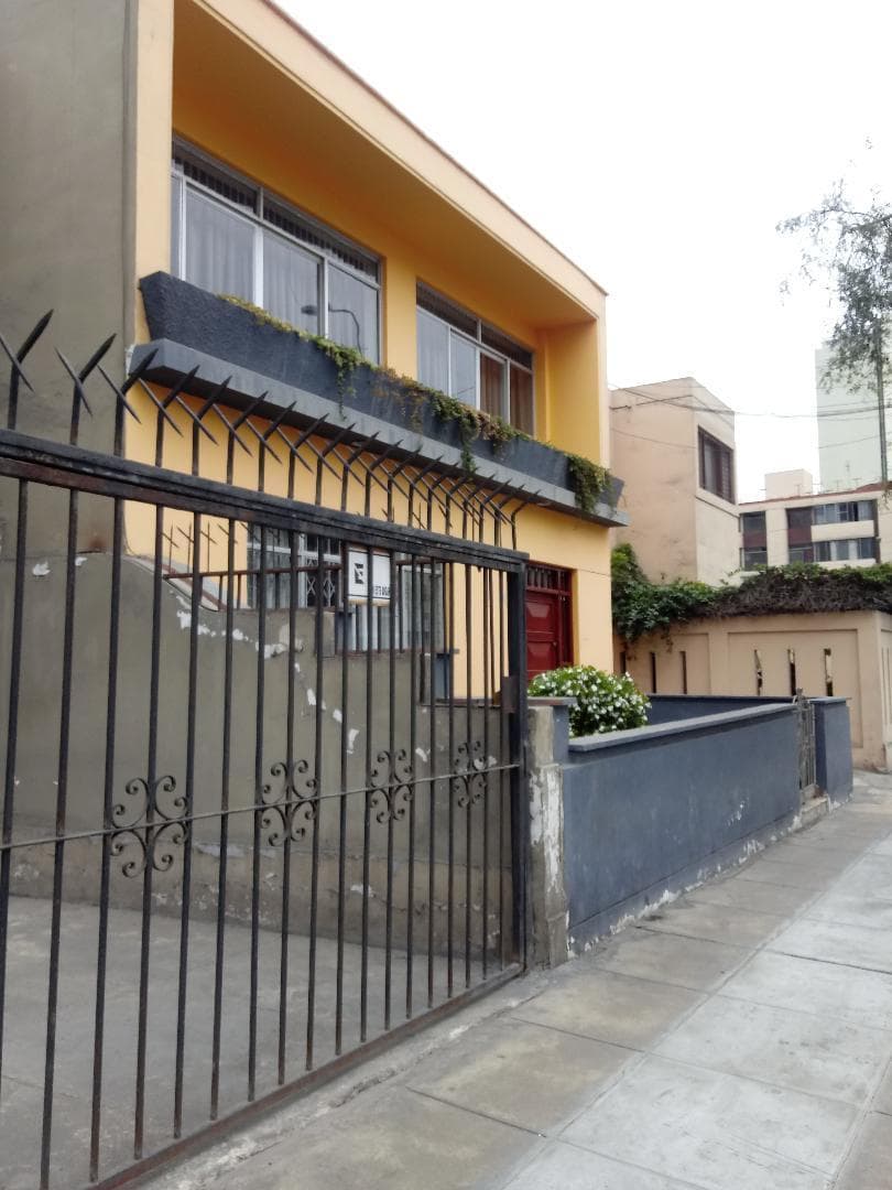 Remato casa en Miraflores — foto 5