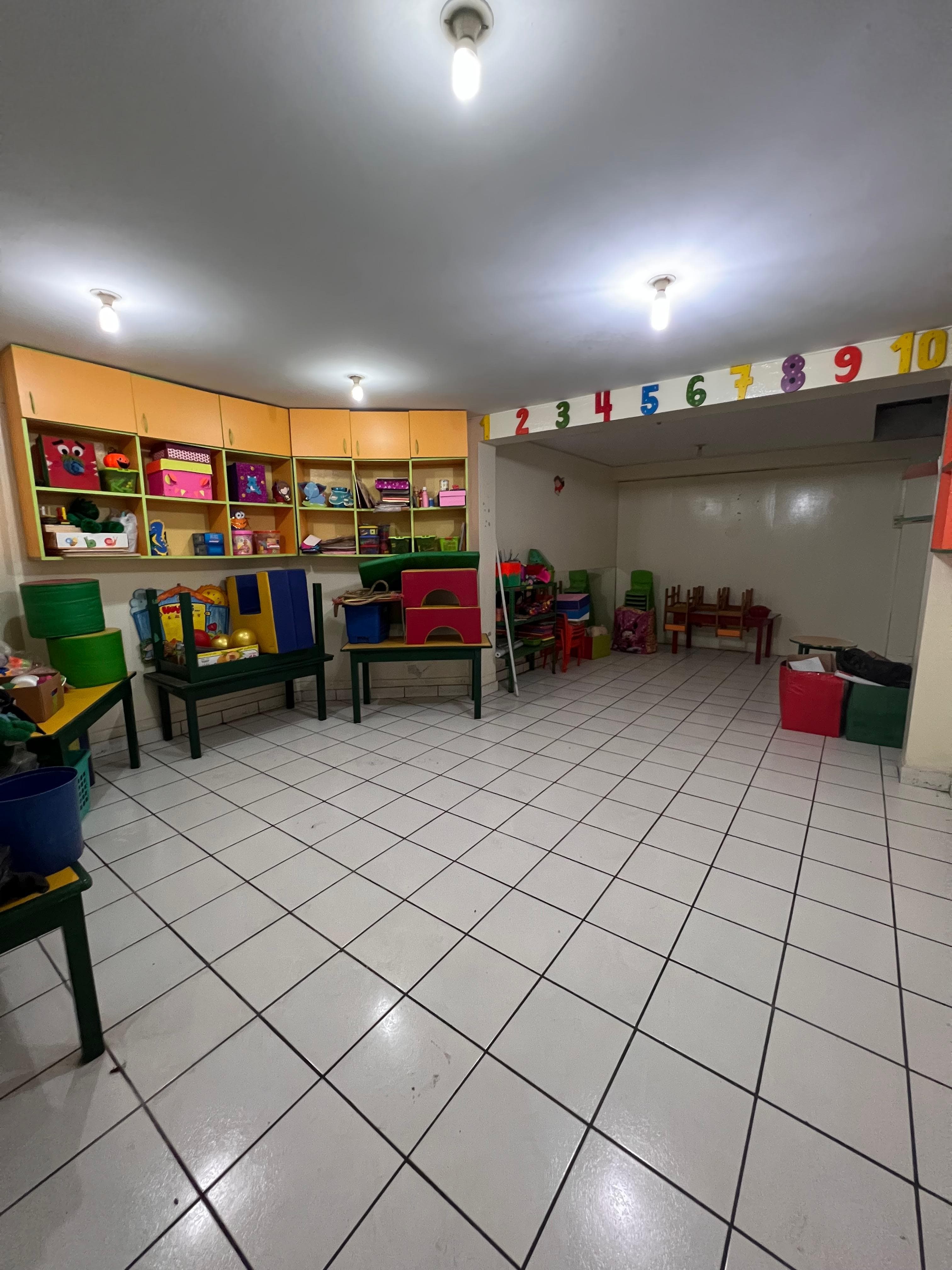 OPORTUNIDAD DE INVERSION  RENTABLE LOCAL NIDO + EDIFICIO CON 2 DPTOS INCLUIDOS. — foto 11