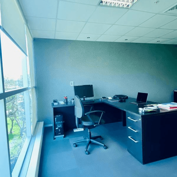 OCASION SE VENDE EMPRESA CON OFICINA — foto 2