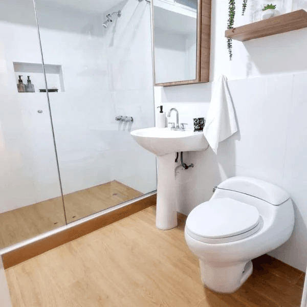 SE VENDE HERMOSO DEPARTAMENTO REMODELADO DE ESTRANO EN LA CAPULLANA SURCO — foto 2