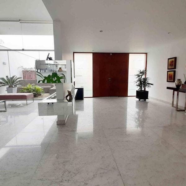 Casa en condiminio gran jardín - EL SOL DE LA MOLINA — foto 1