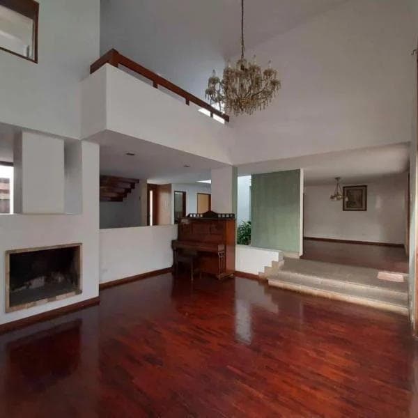 Excelente casa con gran jardín mas cerra - La Molina Vieja — foto 5