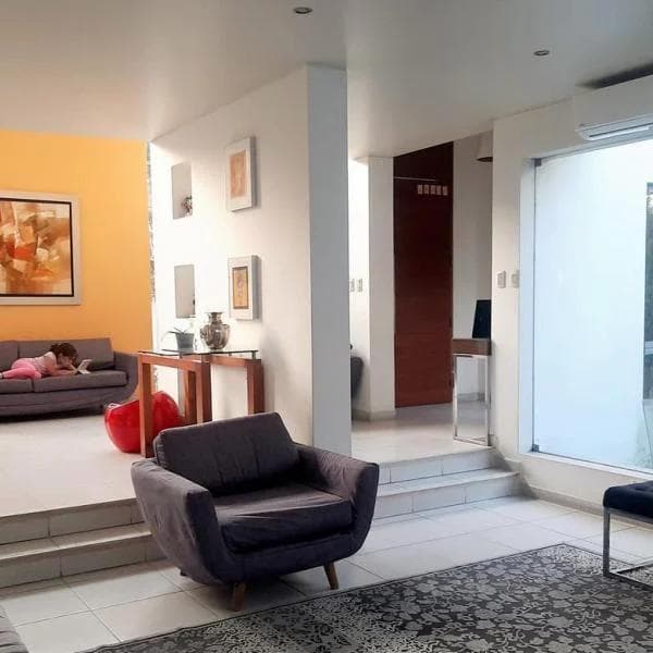 OPORTUNIDAD, BAJO DE PRECIO! Casa  moderna minimalista en SIRIUS, LA MOLINA. — foto 4