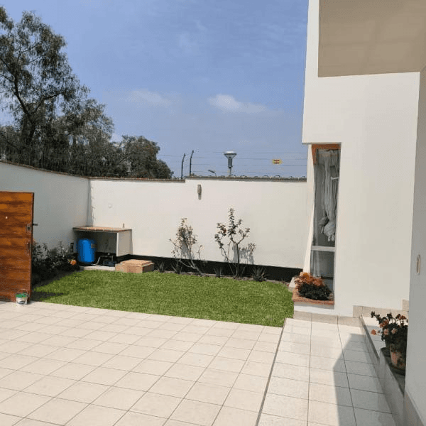 Casa en venta en zona cerrada con parques privados  Rinconada Alta  La Molina — foto 6