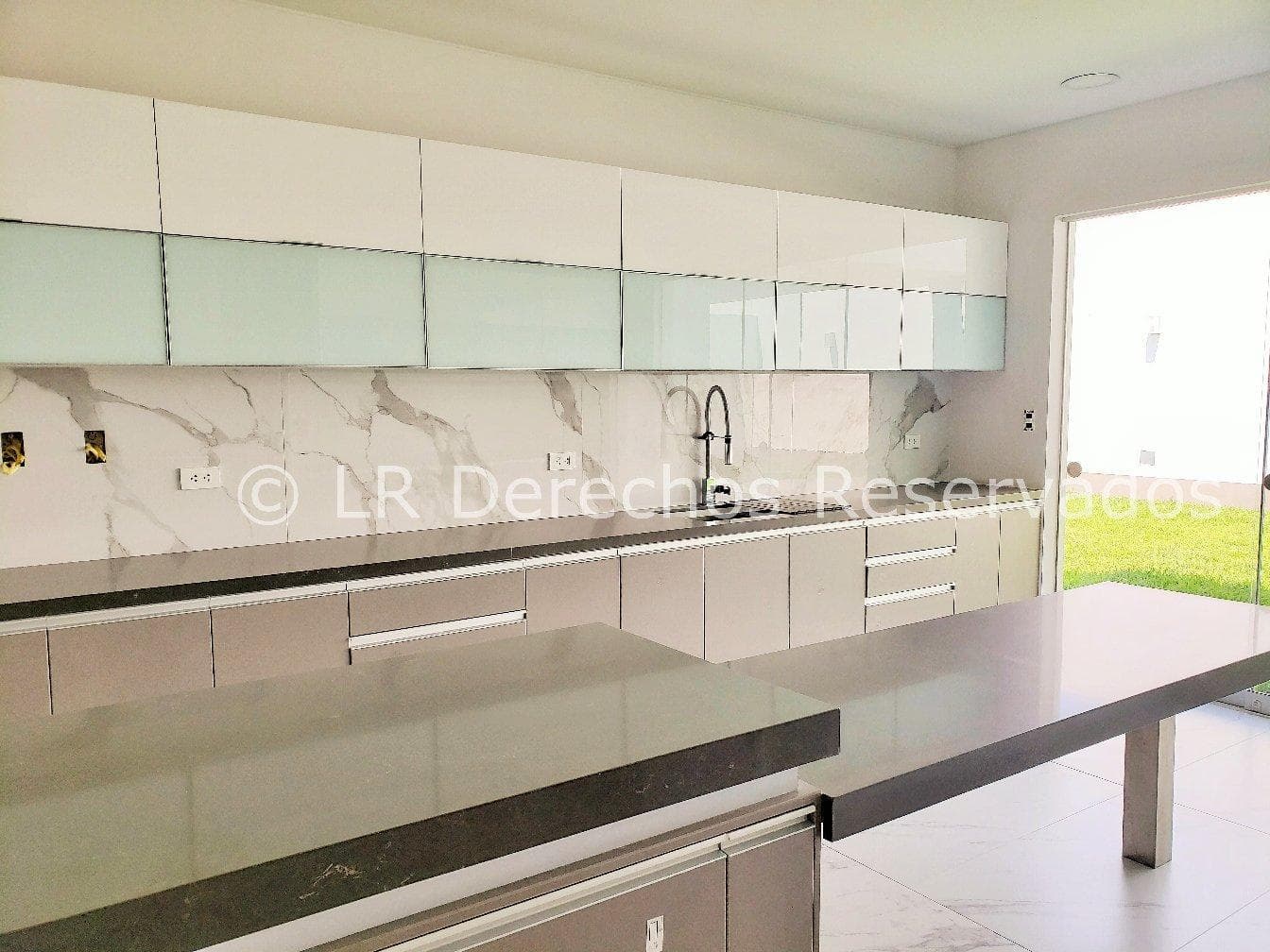 Venta de moderna casa en condominio en El Sol de La Molina — foto 4