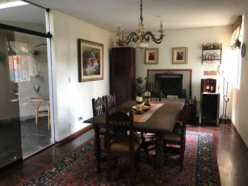 VENDO LINDA CASA LA MOLINA — foto 3