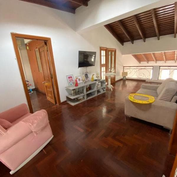 Oportunidad - VENTA DE CASA EN EL SOL DE LA MOLINA — foto 3