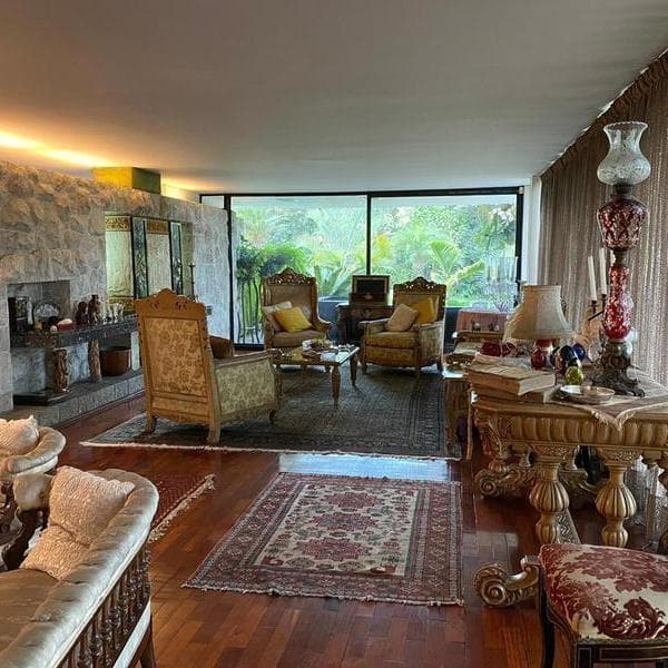 VENTA DE HERMOSA CASA CON JARDINES EN LA MOLINA — foto 6