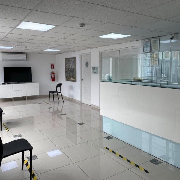 Super Oportunidad !!! Se Vende Excelente local comercial en el POLO — foto 4