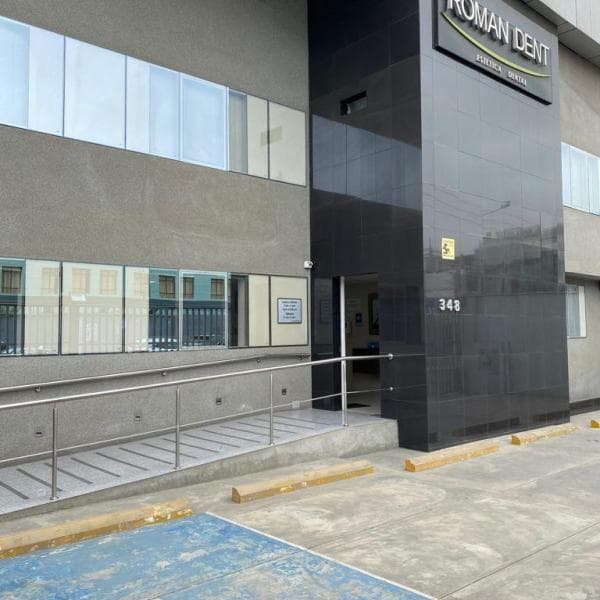 Super Oportunidad !!! Se Vende Excelente local comercial en el POLO — foto 8