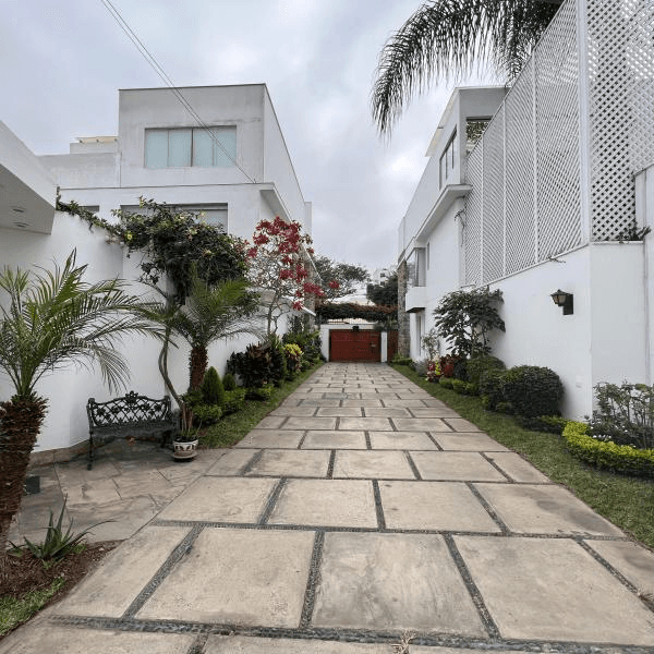 EXCELENTE OPORTUNIDAD DE INVERSIN EN UNA ZONA TRANQUILA DE SAN ISIDRO