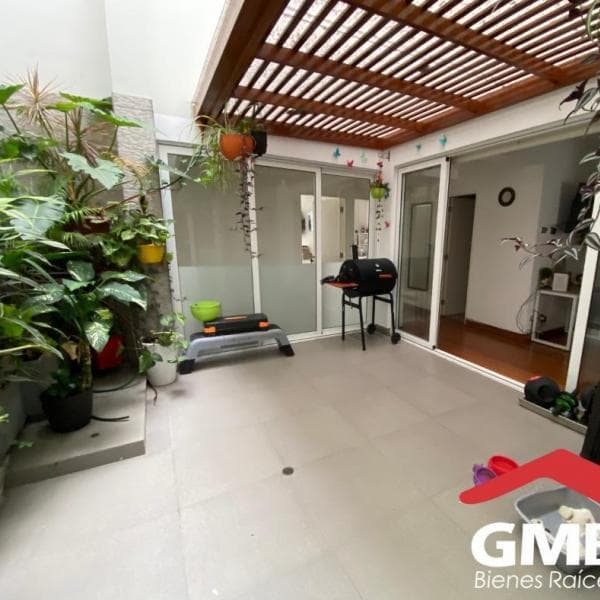 VENTA DE AMPLIO DPTO., ASCENSOR DIRECTO, 3D, TERRAZA, SAN ISIDRO — foto 7