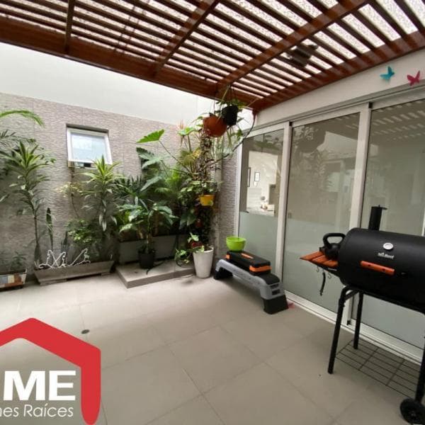 VENTA DE AMPLIO DPTO., ASCENSOR DIRECTO, 3D, TERRAZA, SAN ISIDRO — foto 8