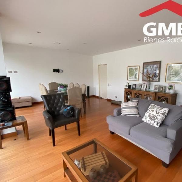 VENTA DE AMPLIO DPTO., ASCENSOR DIRECTO, 3D, TERRAZA, SAN ISIDRO — foto 1
