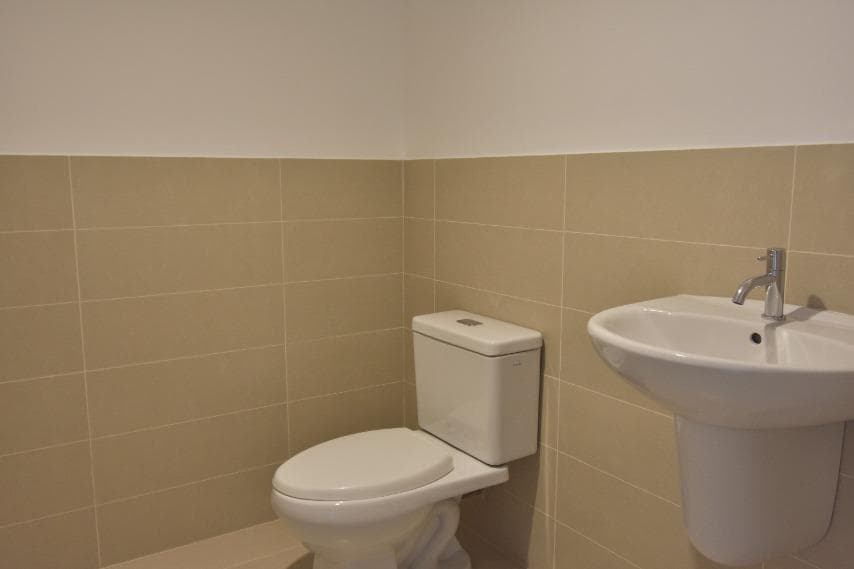 LINCE LIMITE SAN ISIDRO AV. ARENALES OFICINA DE ESTRENO, SUB-DIVIDIDAS O INTEGRADAS — foto 6