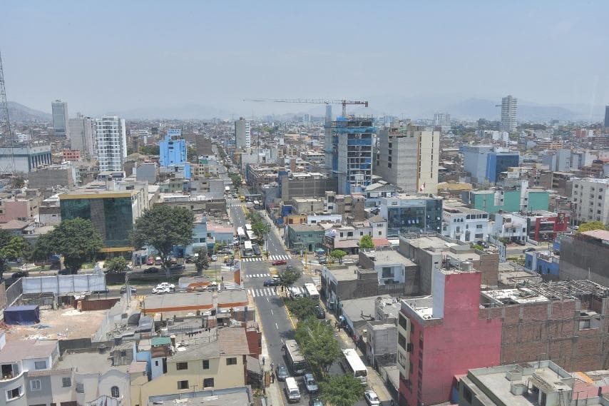 LINCE LIMITE SAN ISIDRO AV. ARENALES OFICINA DE ESTRENO, SUB-DIVIDIDAS O INTEGRADAS — foto 4