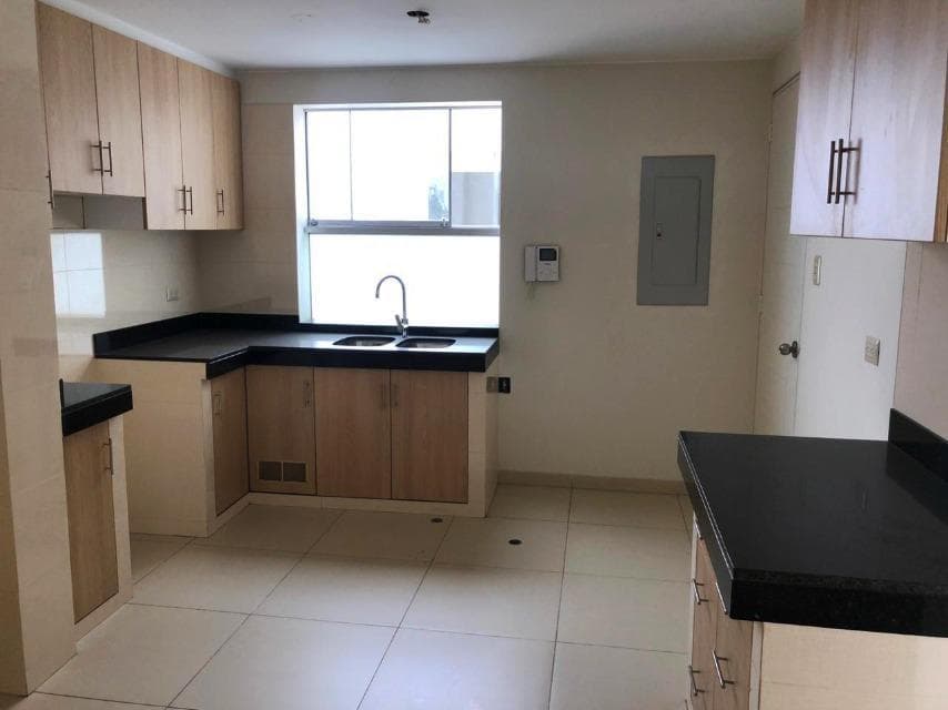 Dúplex en Manglares Surco límite con Miraflores — foto 1