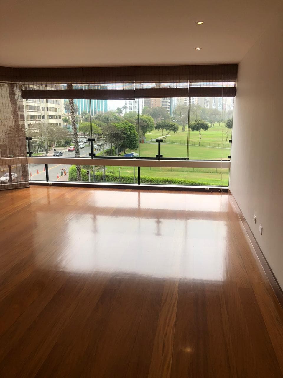 Departamento EXCLUSIVO con VISTA AL GOLF — foto 4