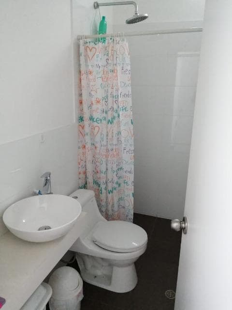 VENDO DUPLEX EN MIRAFLORES.moderno, iluminado a 2 cdras del parque Kennedy 204 m2. — foto 5