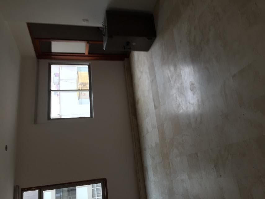VENDO AMPLIO DEPARTAMENTO — foto 6