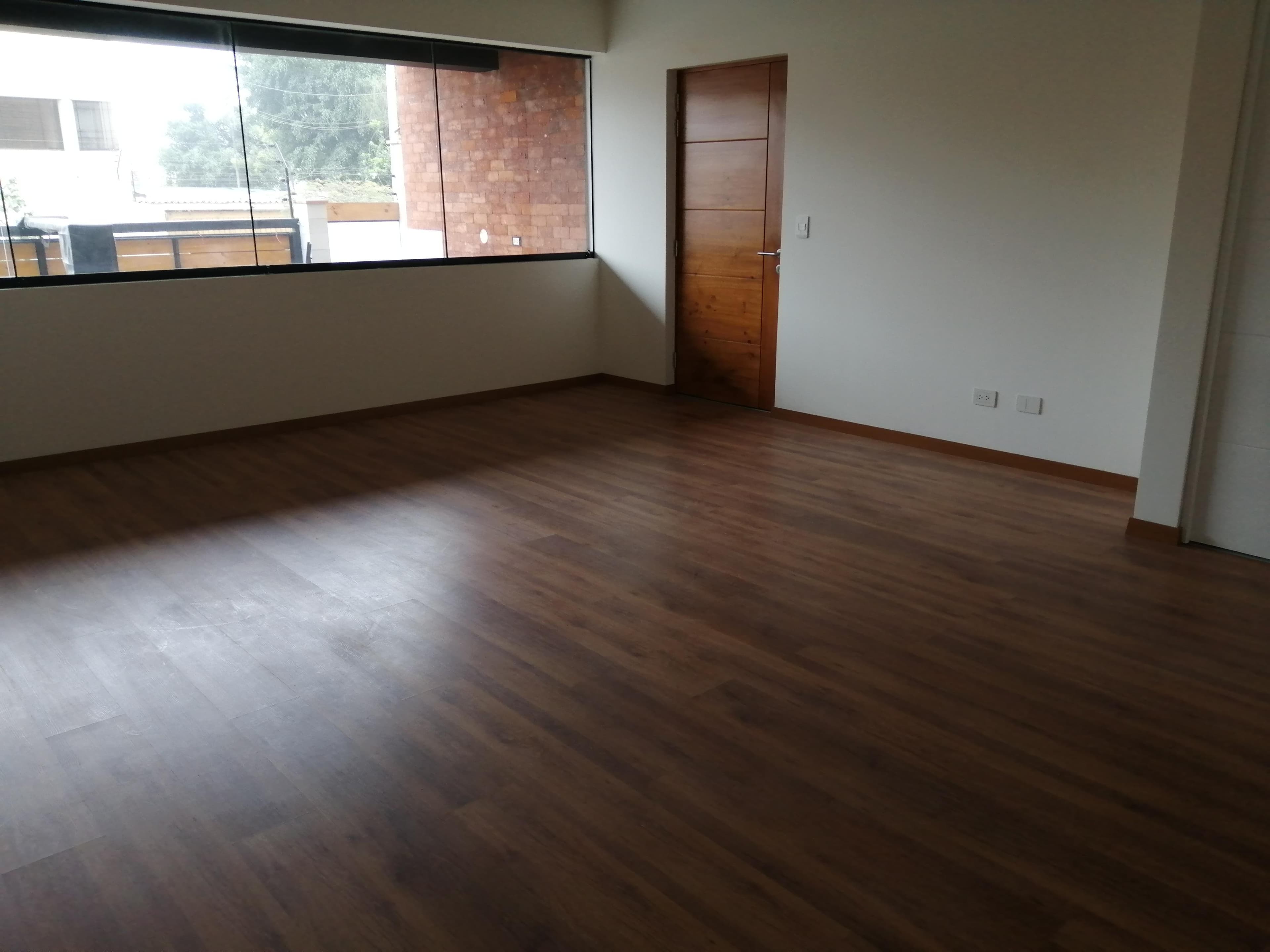 Venta departamento 3 dormitorios en Surco límite con miraflores — foto 2