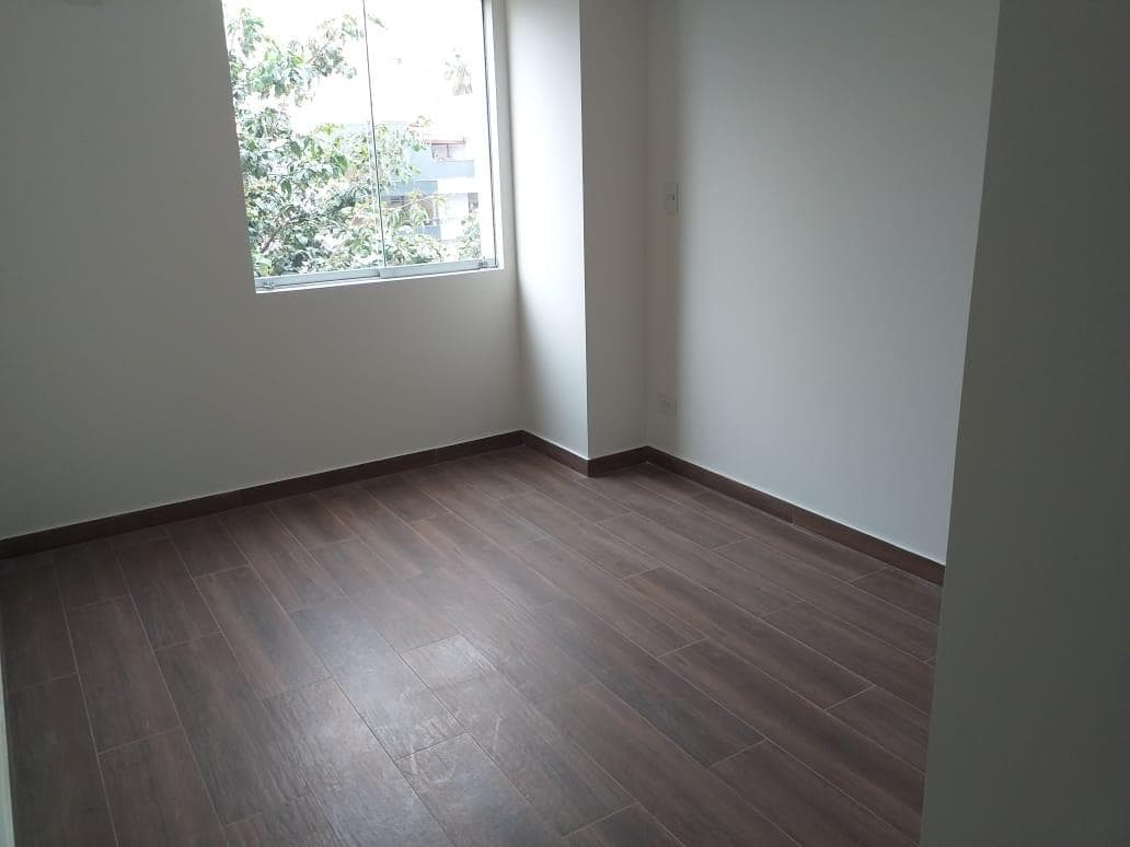 Dúplex de estreno en surco 4 habitaciones,  excelente precio — foto 6